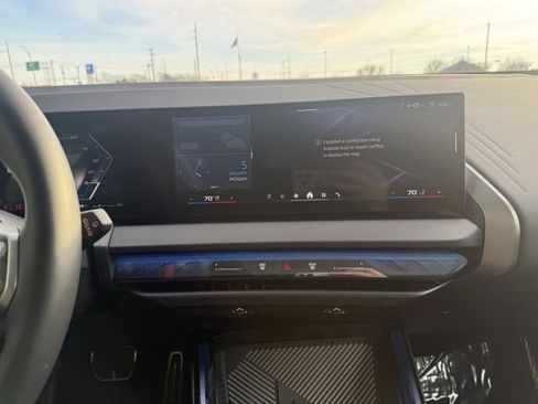 Used 2025 BMW X3 M50 w/ Premium Package image 16