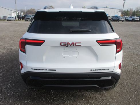 New 2026 GMC Terrain Elevation w/ Elevation Premium Package image 5