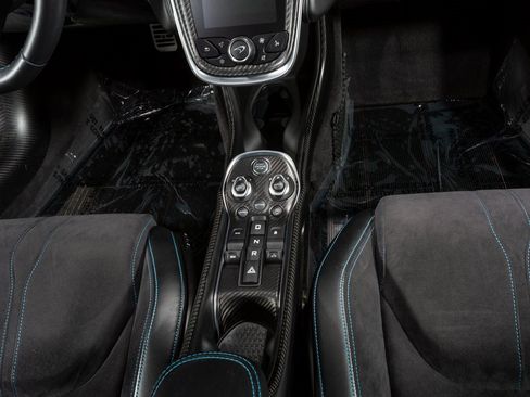 Used 2020 McLaren 600LT Spider image 18