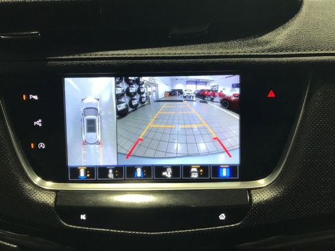 Used 2024 Cadillac XT5 Sportv w/ Technology Package AWD/4WD image 20