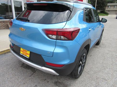 Used 2025 Chevrolet TrailBlazer LT AWD/4WD image 10