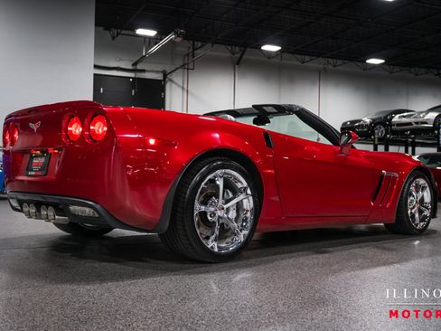 Used 2010 Chevrolet Corvette Grand Sport w/ Preferred Equipment Group RWD image 5