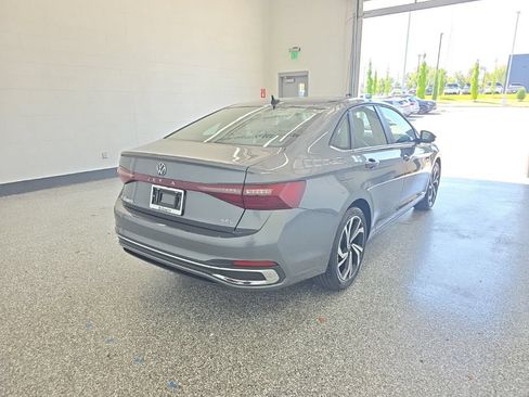 New 2026 Volkswagen Jetta SEL FWD image 5