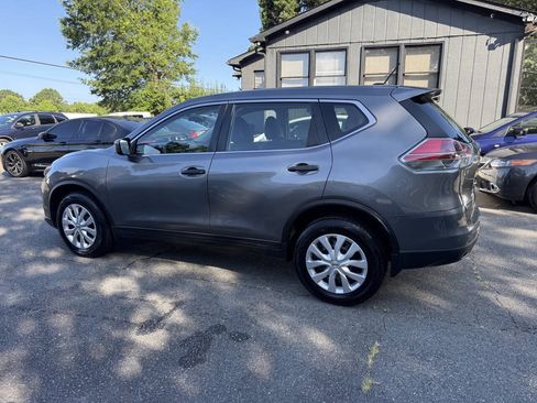 Used 2016 Nissan Rogue S AWD/4WD image 7