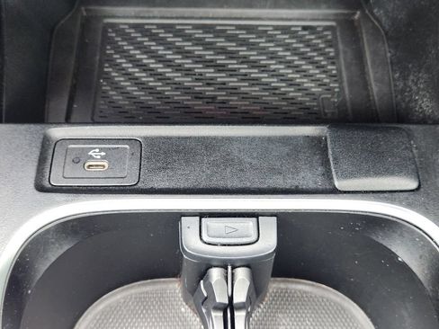 Used 2025 Mercedes-Benz CLA 250 image 25