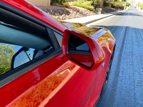 Used 2019 Chevrolet Camaro LT RWD image 18