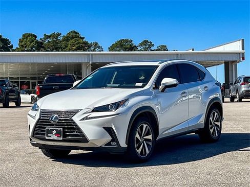 Used 2019 Lexus NX 300h AWD w/ Premium Package image 4