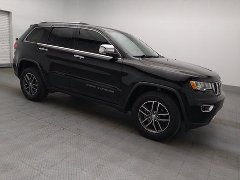 Used 2017 Jeep Grand Cherokee Limited w/ Jeep Active Safety Group AWD/4WD image 11