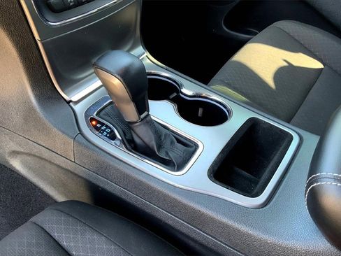 Used 2021 Jeep Grand Cherokee Freedom Edition image 18