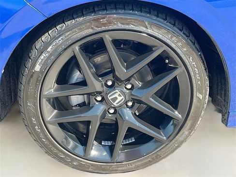 Used 2024 Honda Civic Sport image 28