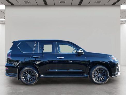 Certified 2023 Lexus GX 460 Luxury w/ Sport Design Package AWD/4WD image 7