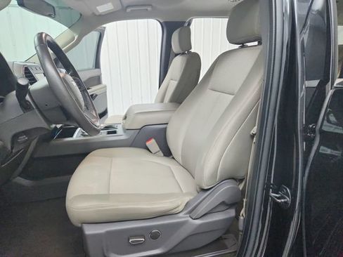 Used 2019 Ford Expedition Max XLT RWD image 20