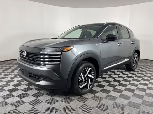 New 2026 Nissan Kicks SV image 5