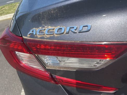 Used 2020 Honda Accord EX-L image 10