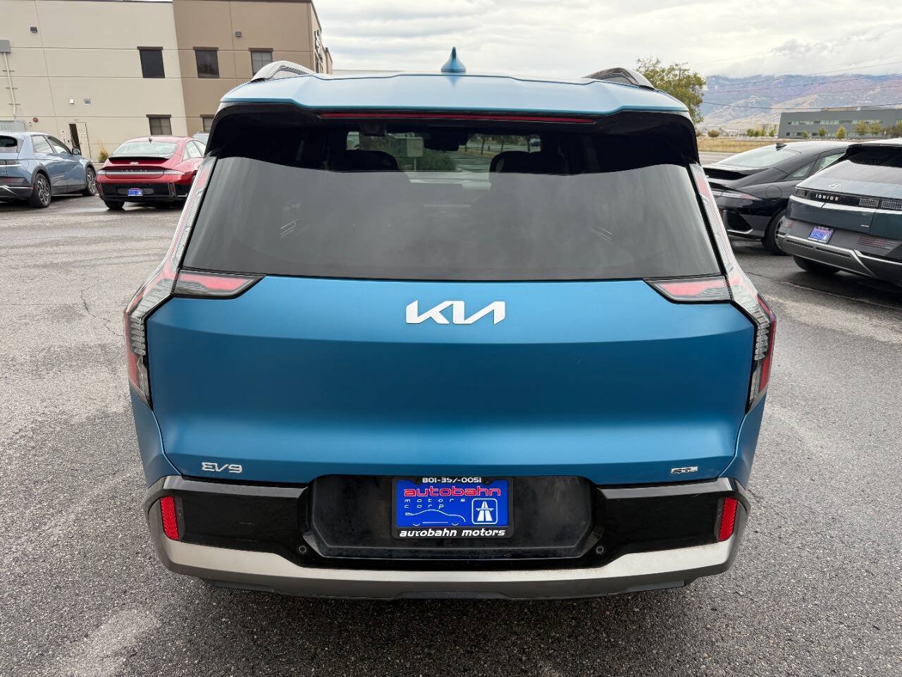 Used 2024 Kia EV9 GT-Line AWD/4WD image 7