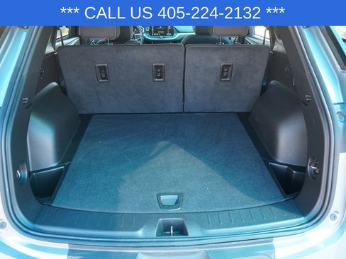 Used 2025 Chevrolet Blazer LT AWD/4WD image 28