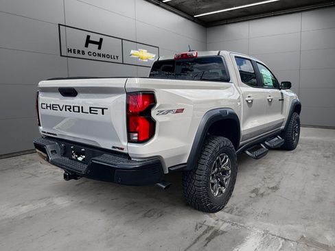 New 2026 Chevrolet Colorado ZR2 w/ Technology Package AWD/4WD image 5