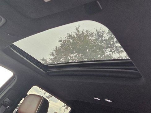 Used 2023 GMC Sierra 1500 Denali Ultimate image 16