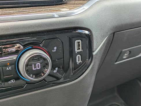 New 2025 Chevrolet Silverado 1500 LT w/ LPO, Dark Essentials Package image 27