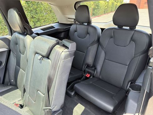 Used 2016 Volvo XC90 T8 Momentum w/ Vision Package AWD/4WD image 42