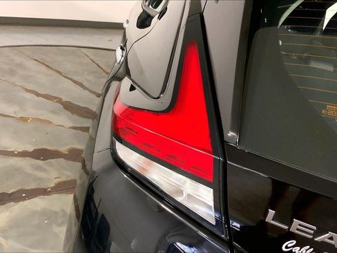 Used 2023 Nissan Leaf S FWD image 27