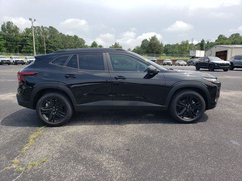 New 2026 Chevrolet Trax ACTIV w/ Driver Confidence Package FWD image 5