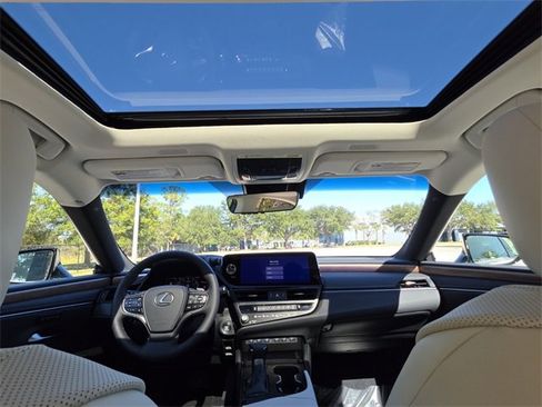 New 2025 Lexus ES 350 w/ Premium Package image 19