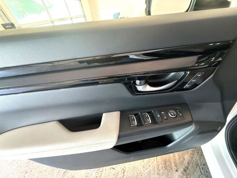 Used 2024 Honda CR-V EX-L image 15