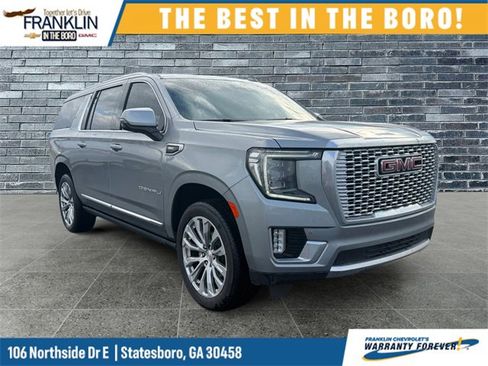 Used 2024 GMC Yukon XL Denali image 5