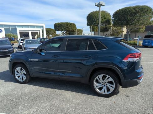 Used 2020 Volkswagen Atlas Cross Sport SE image 10