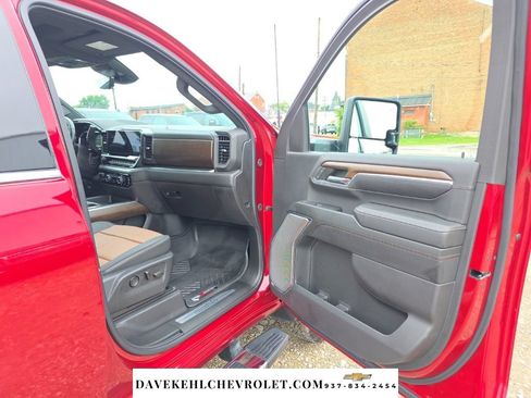 Used 2024 Chevrolet Silverado 2500 High Country w/ High Country Premium Package AWD/4WD image 38