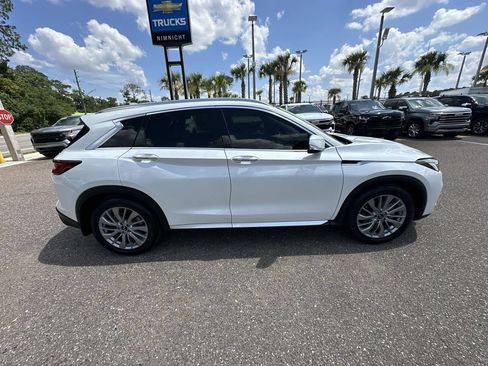 Used 2023 INFINITI QX50 Luxe FWD image 17