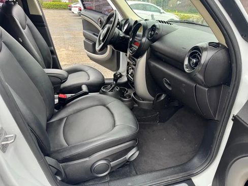 Used 2015 MINI Cooper Countryman image 11