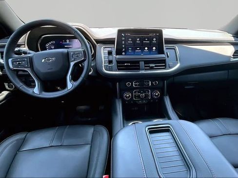 Used 2024 Chevrolet Tahoe RST w/ Luxury Package AWD/4WD image 14