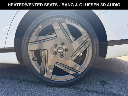 Used 2026 Genesis G90 3.5T Prestige image 3