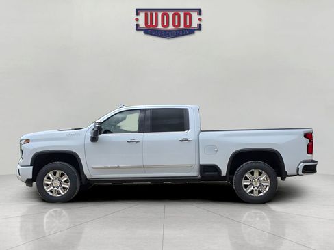 New 2026 Chevrolet Silverado 2500 High Country w/ Technology Package AWD/4WD image 4