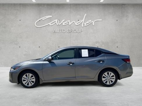 Certified 2025 Nissan Sentra S FWD image 13