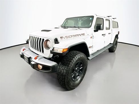Used 2023 Jeep Gladiator Mojave w/ Cold Weather Group image 3