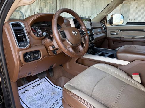 Used 2022 RAM 3500 Laramie AWD/4WD image 12