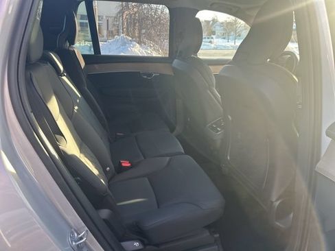Used 2025 Volvo XC90 B6 Plus AWD/4WD image 14