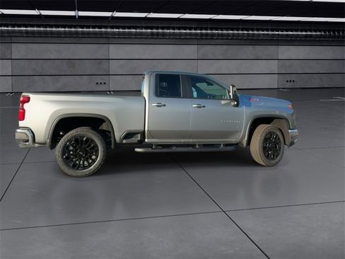 New 2026 Chevrolet Silverado 2500 LT w/ All Star Edition image 9