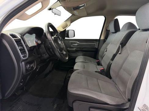 Used 2019 RAM 1500 Big Horn AWD/4WD image 10