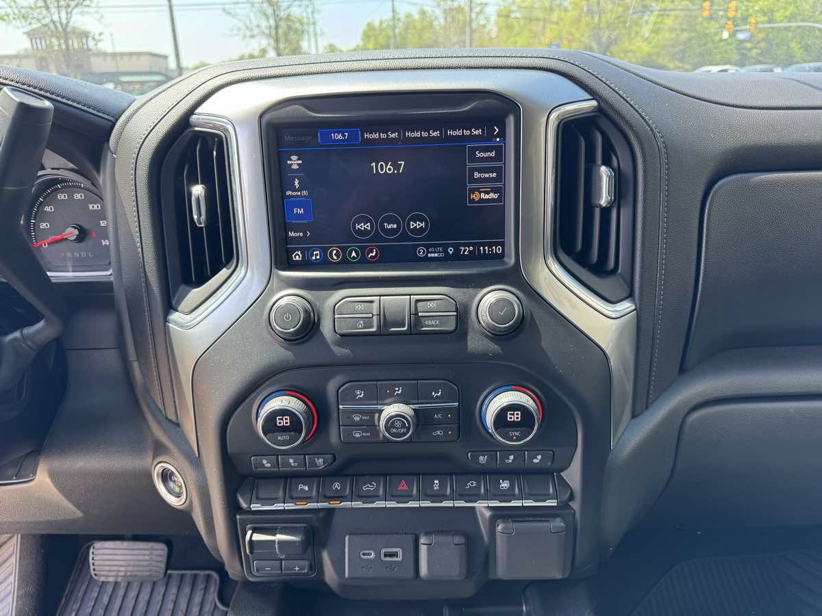 Used 2021 Chevrolet Silverado 1500 LTZ w/ LTZ Convenience Package II AWD/4WD image 23