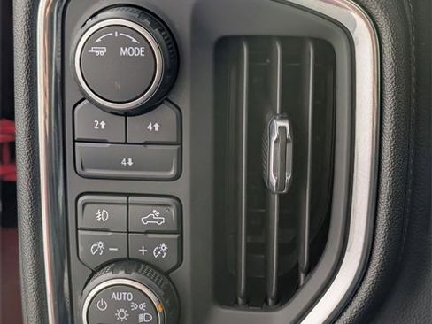 Used 2023 Chevrolet Silverado 2500 LT w/ All Star Edition image 15