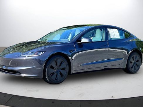 Used 2025 Tesla Model 3 Long Range RWD image 4