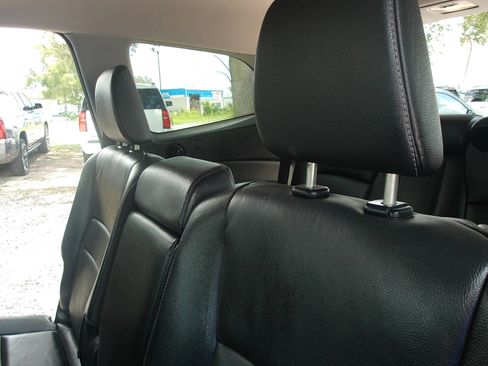 Used 2016 Honda Pilot Touring image 32