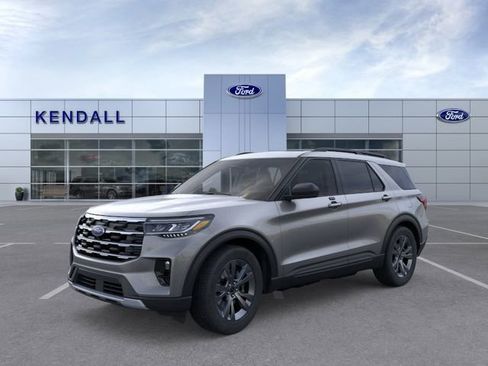 New 2026 Ford Explorer Active w/ Active Comfort Package AWD/4WD image 1
