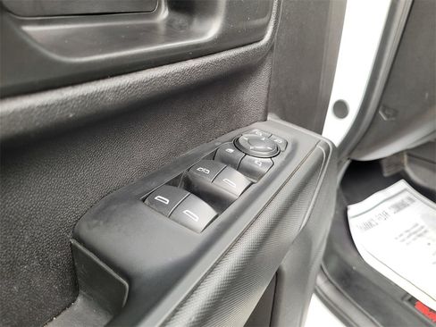 Used 2024 Chevrolet Silverado 2500 Custom w/ Custom Value Package image 25