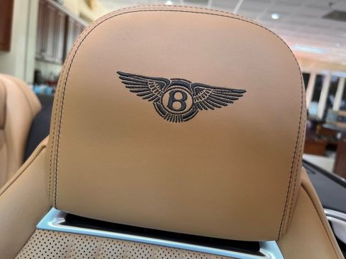 Used 2017 Bentley Continental GT image 19
