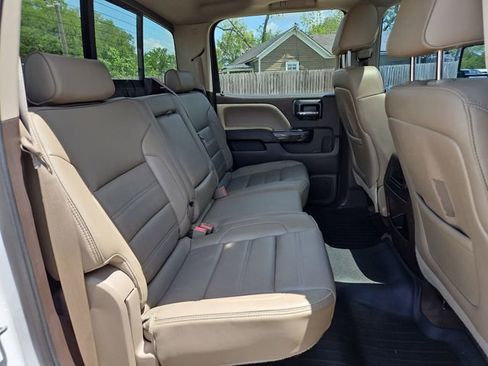 Used 2015 GMC Sierra 2500 Denali w/ Duramax Plus Package AWD/4WD image 28